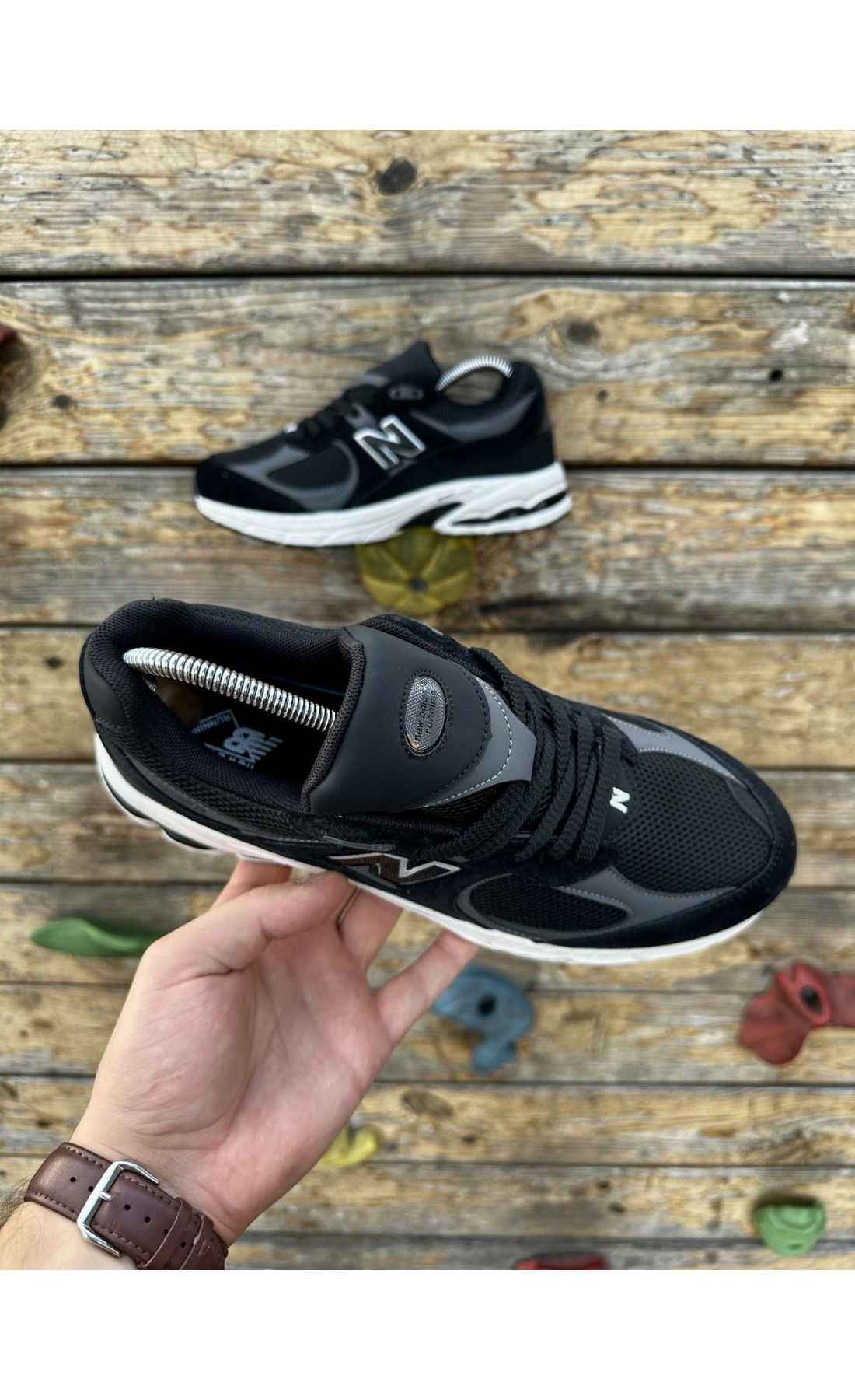 Чоловічі кросівки  Кросівки new balance r (чорно-білі) (2002-1)