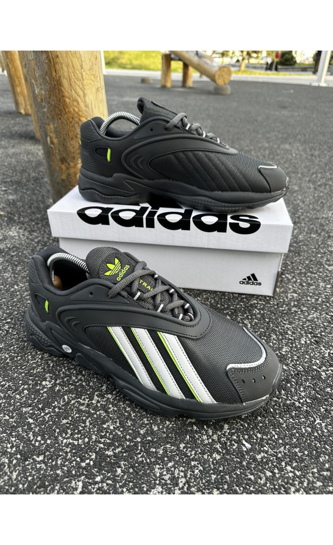 Чоловічі кросівки  Кросівки adidas oztral (5443-2)