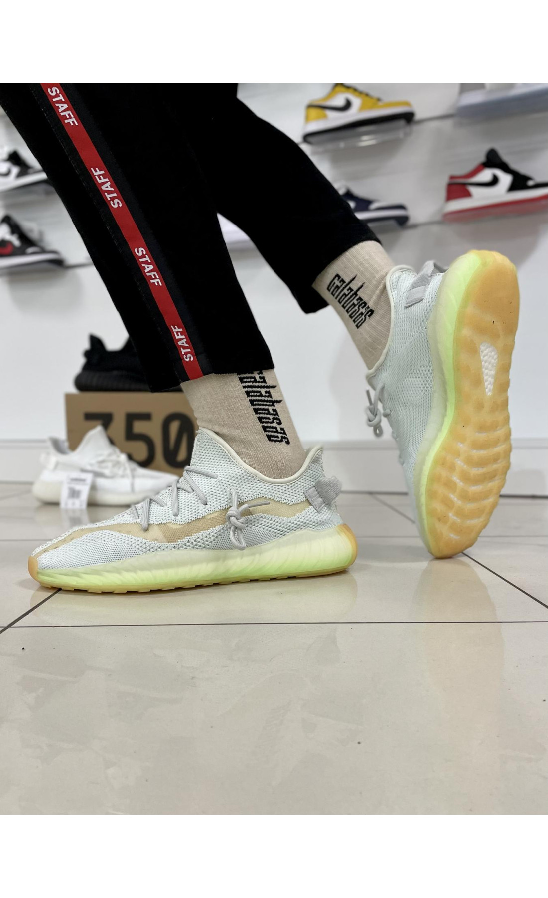 Чоловічі кросівки  Кросівки adidas yeesy boost v (blue / green) (2-15303)