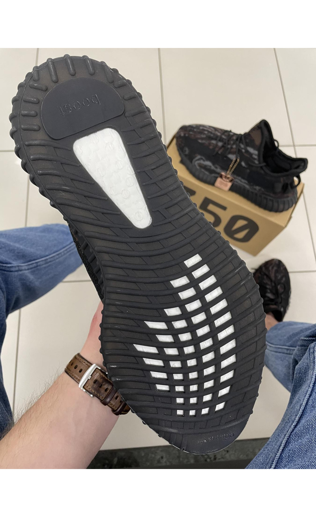 Чоловічі кросівки  Кросівки adidas yeesy boost black / camo (A2237-6)