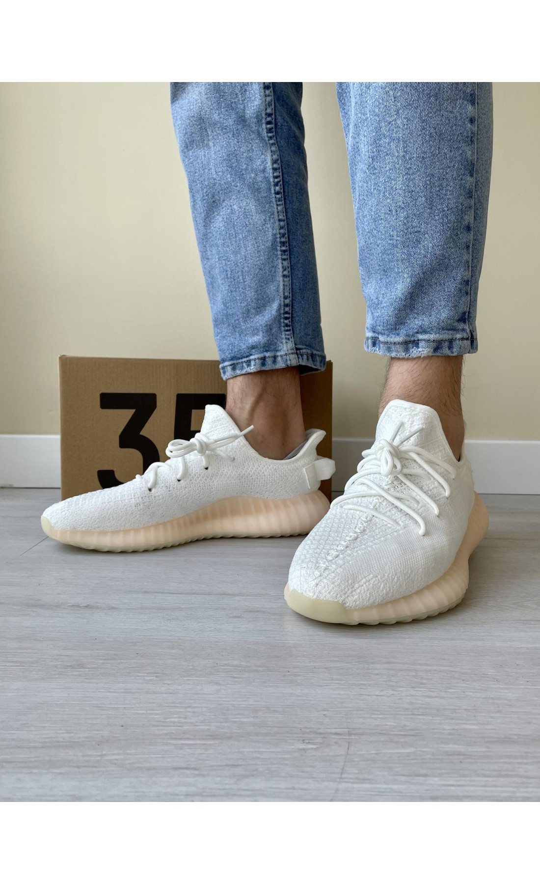 Чоловічі кросівки  Кросівки adidas yeesy boost (белые) (350-011)