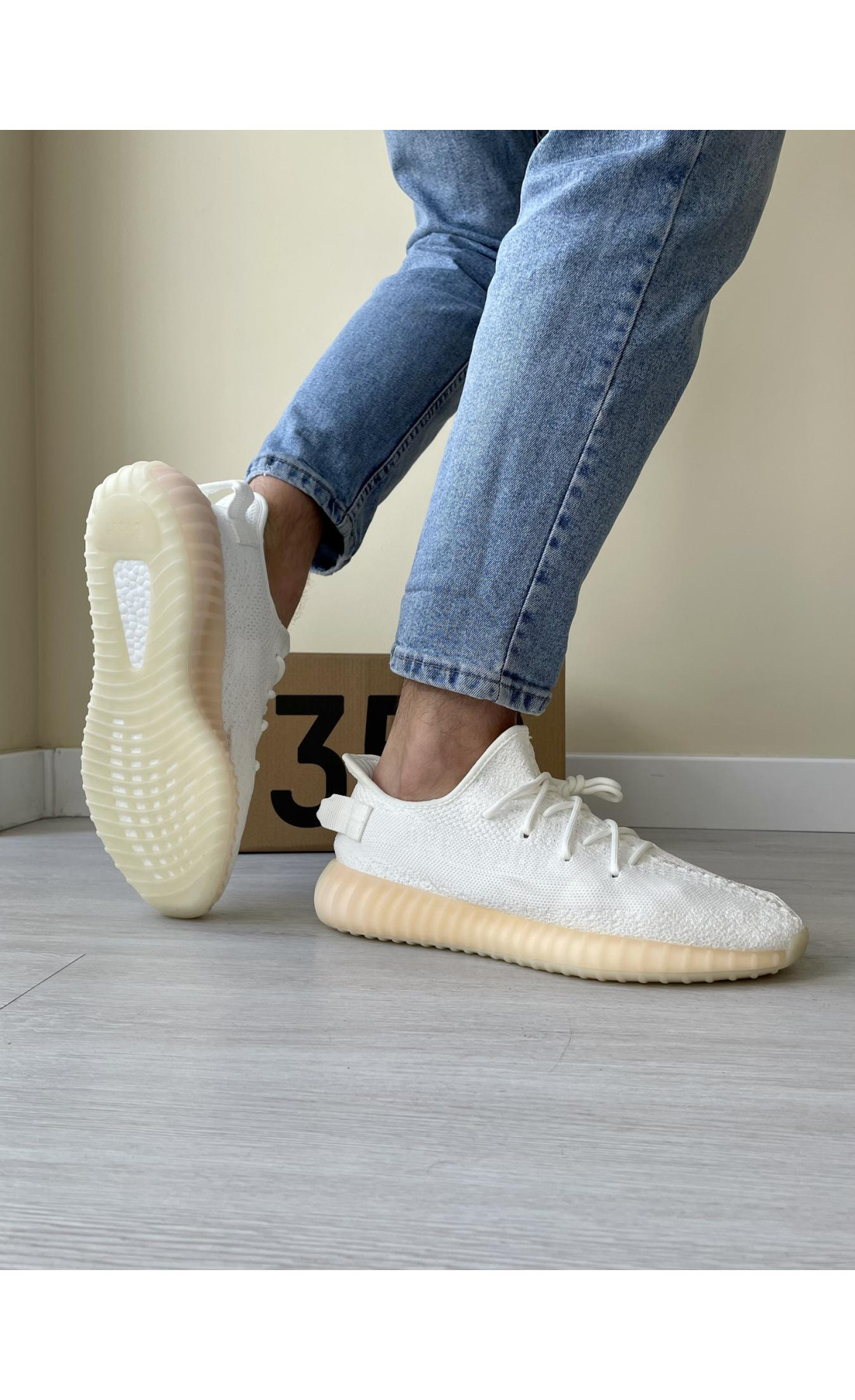 Чоловічі кросівки  Кросівки adidas yeesy boost (белые) (350-011)