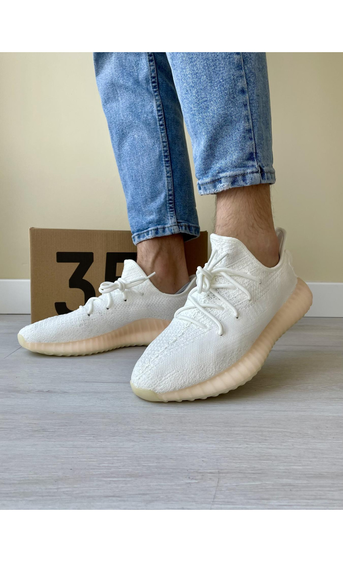 Чоловічі кросівки  Кросівки adidas yeesy boost (белые) (350-011)