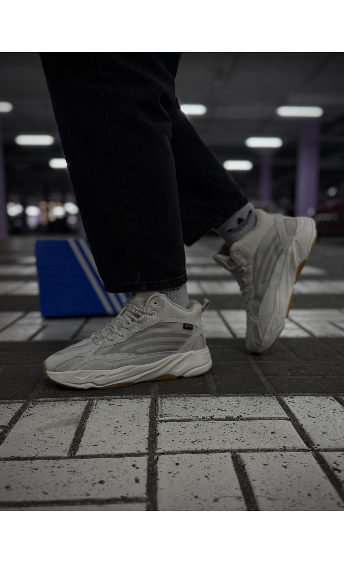 Чоловічі кросівки  Зимові вологозахисні кросівки adidas yeezy boost , світлі beige (2695-6)