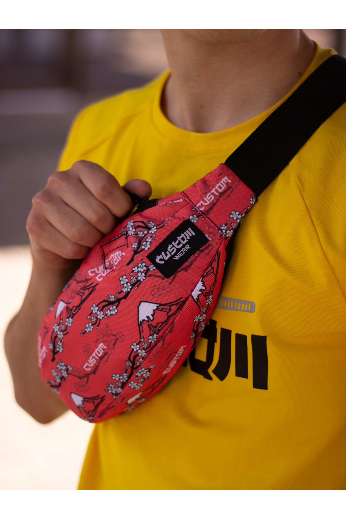 Бананка Custom Wear Uno Japan Red