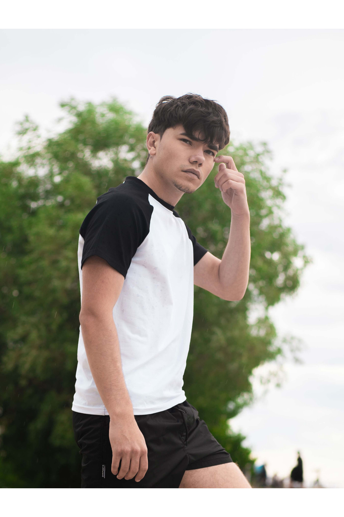 Футболка Custom Wear Basic Біла з чорним