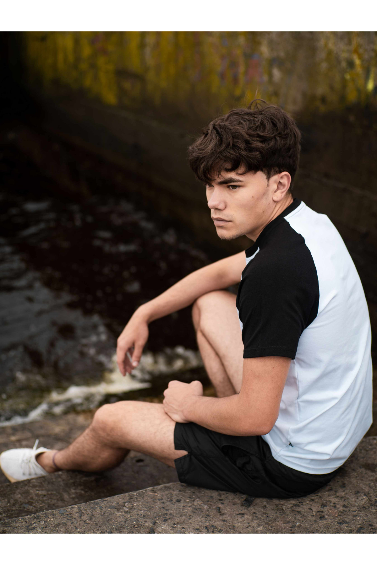 Футболка Custom Wear Basic Біла з чорним