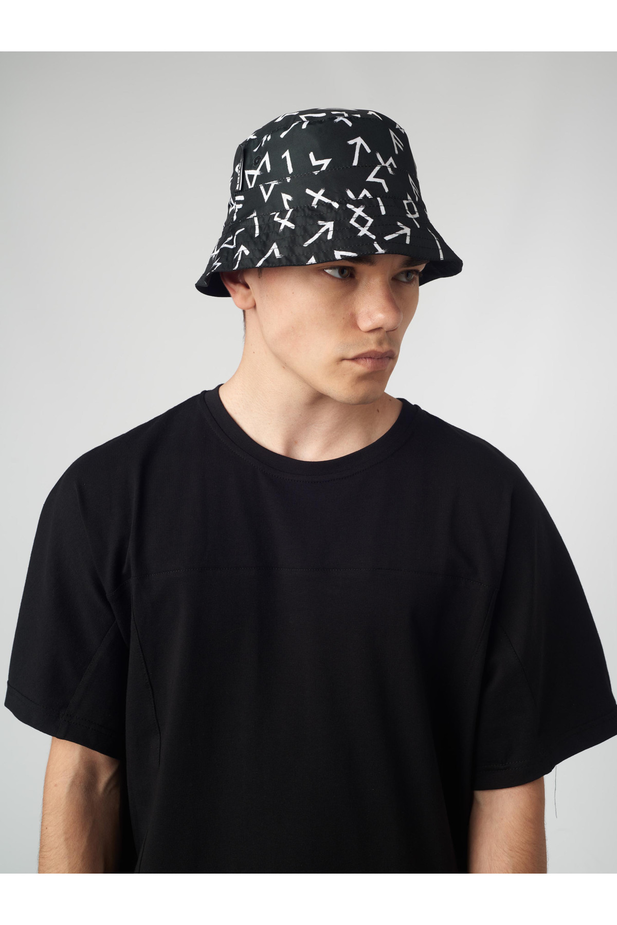 Панама Custom Wear двостороння Rune чорна