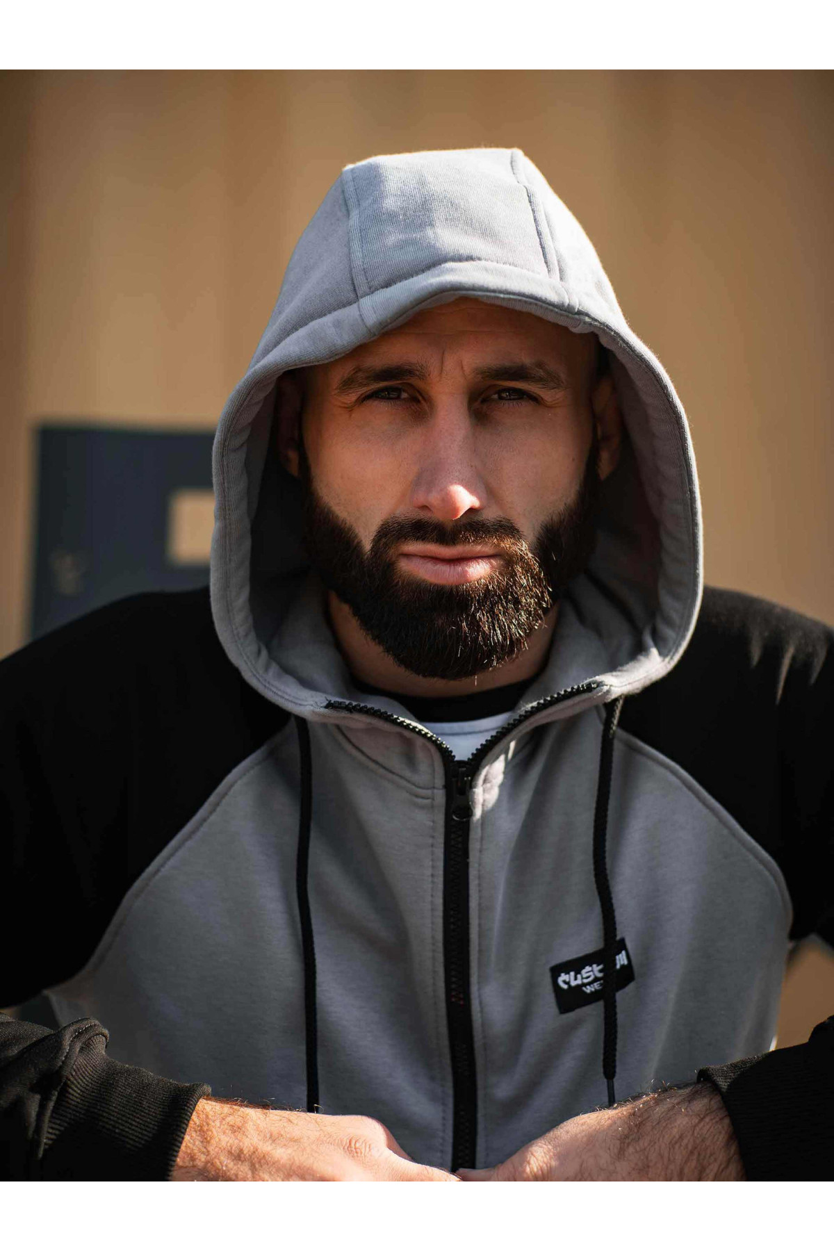 Зіпер Custom Wear без начосу сірий з чорним рукавом