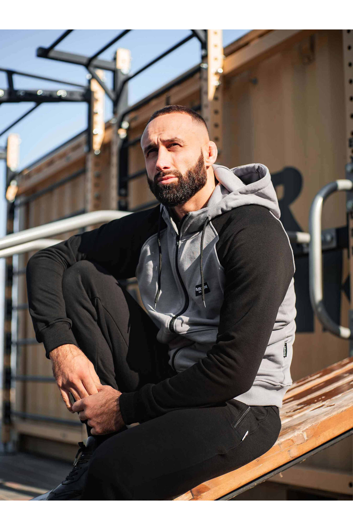 Зіпер Custom Wear без начосу сірий з чорним рукавом