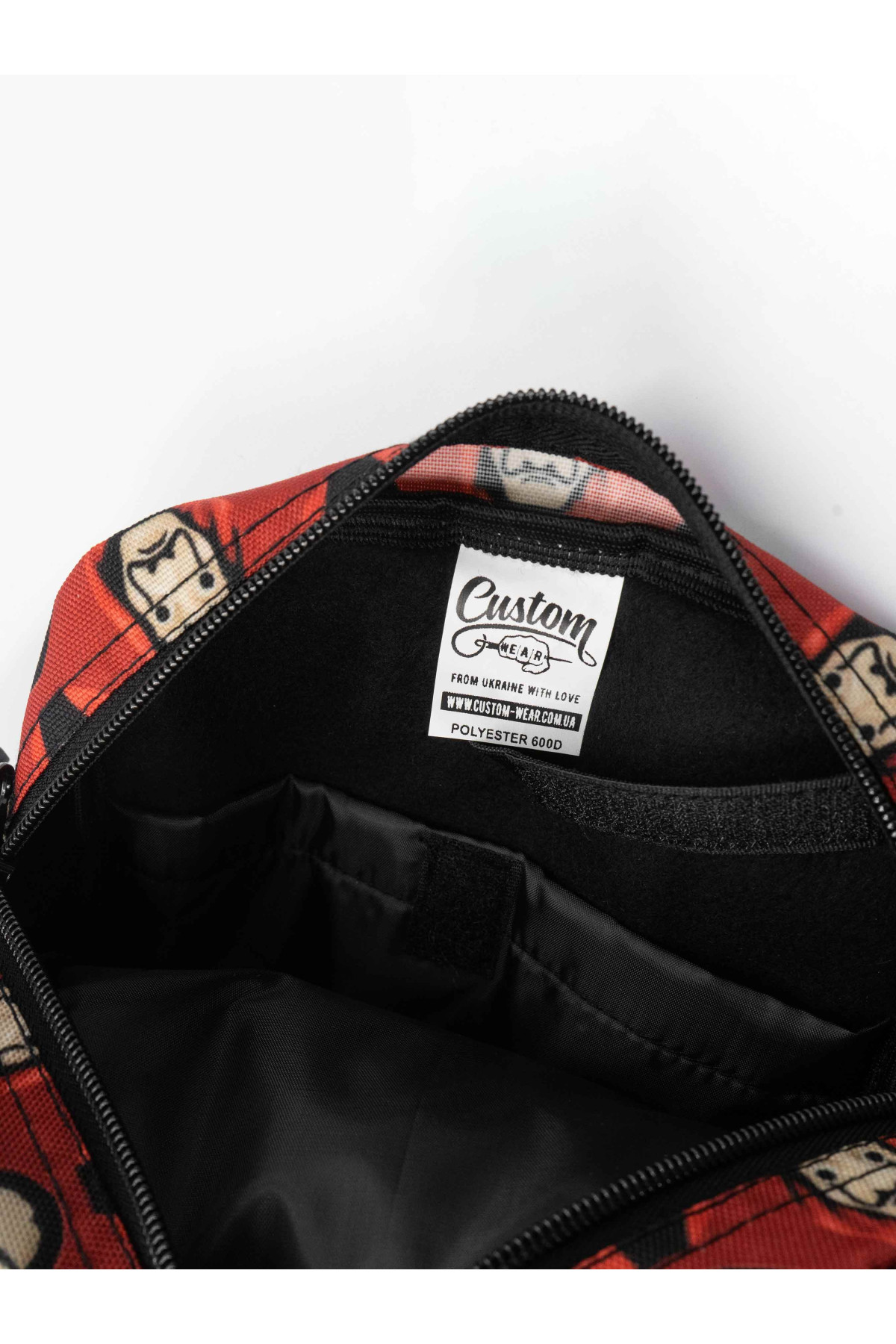 Месенджер Custom Wear  2.0 Паперовий будинок