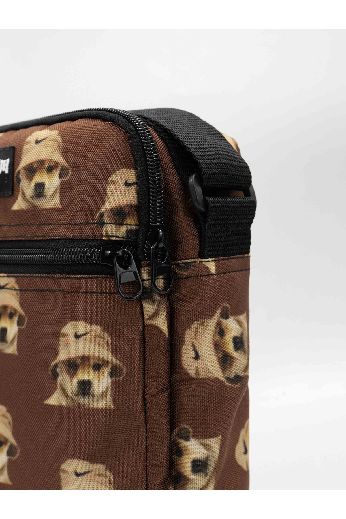 Месенджер Custom Wear  2.0 Doggie