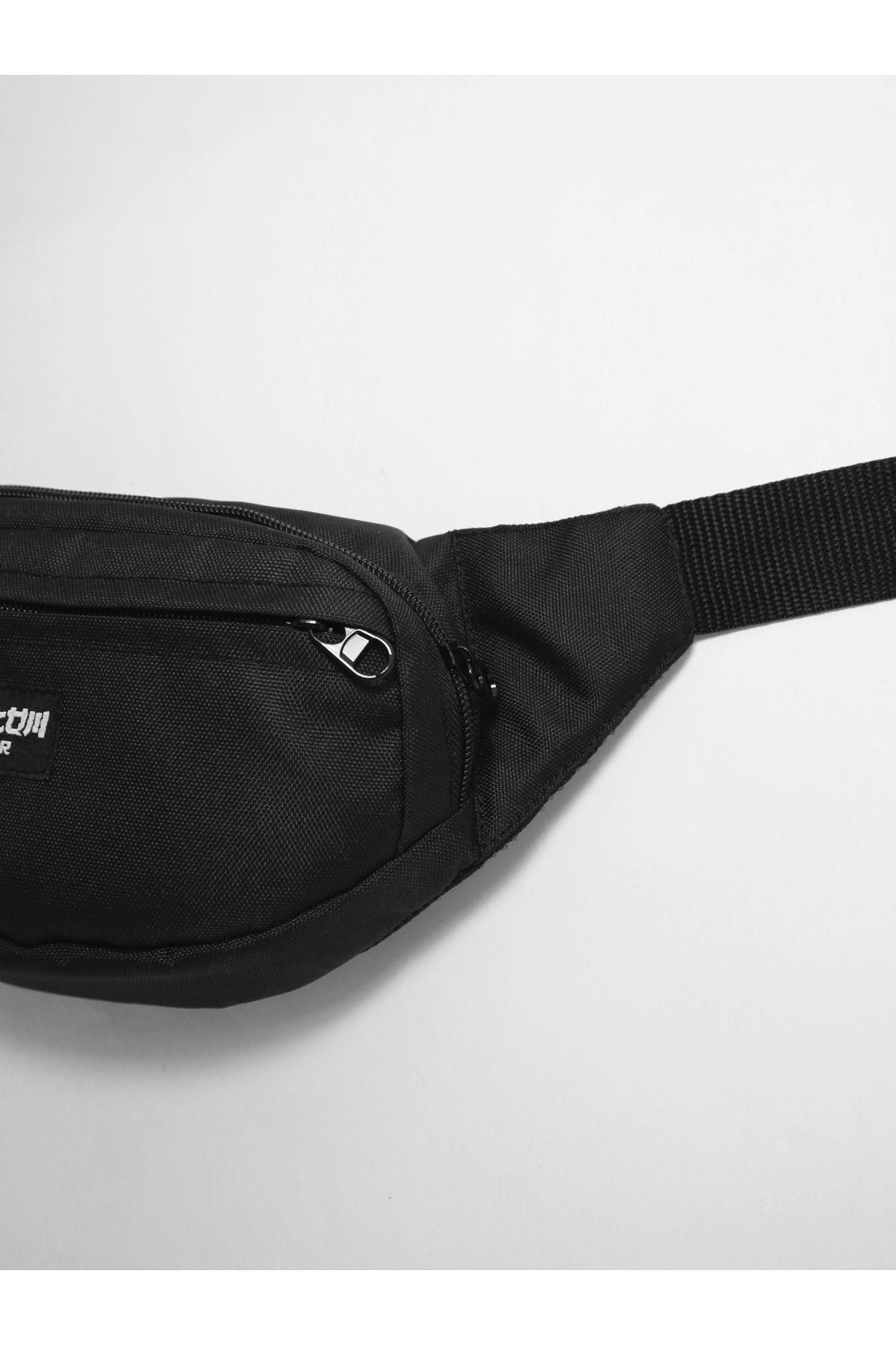 Бананка Custom Wear Triada Minimal чорна
