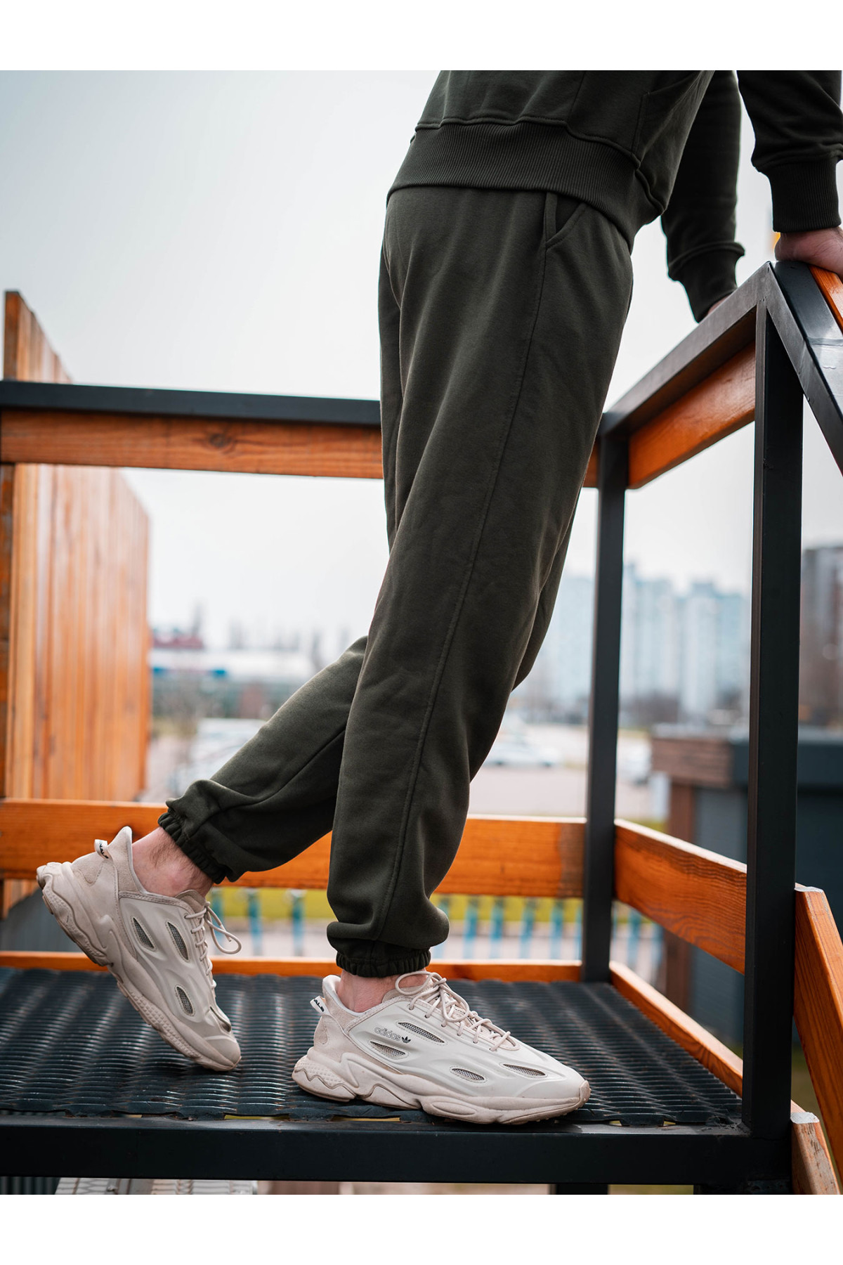 Штани спортивні оверсайз Custom Wear хакі