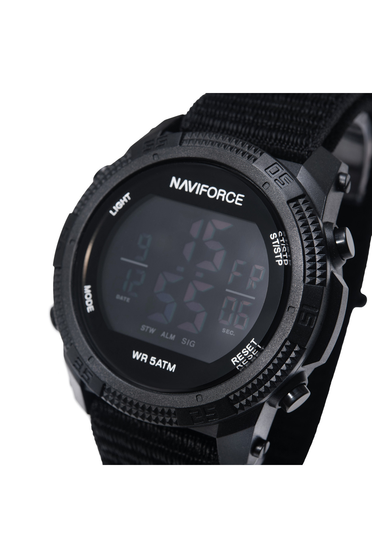 Чоловічий годинник  Naviforce Europe Armor Black, 2 ремінці