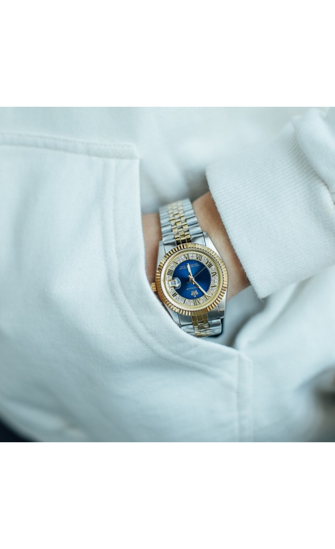 Жіночий годинник  Reginald Crystal