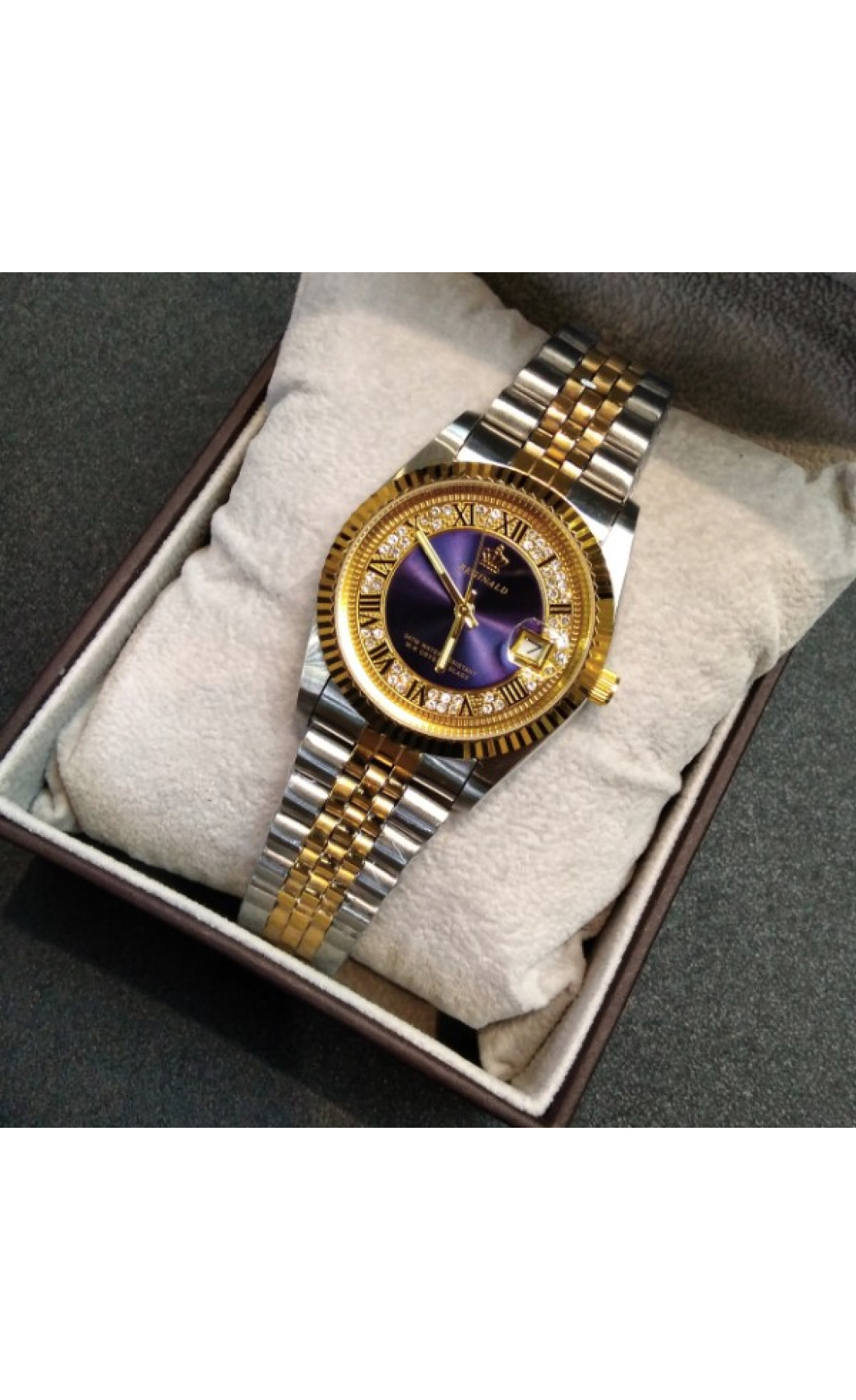 Жіночий годинник  Reginald Crystal