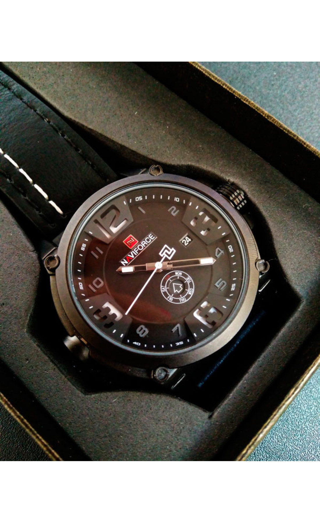 Чоловічий годинник  Naviforce Plaza Black NF9099