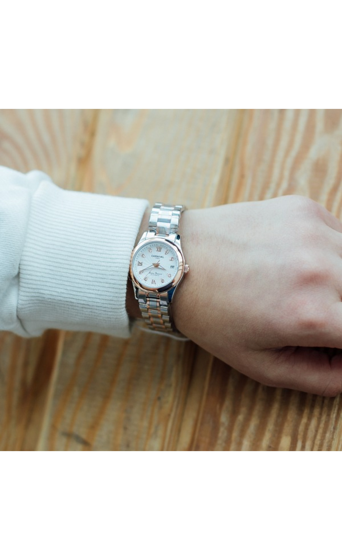 Жіночий годинник  Carnival White