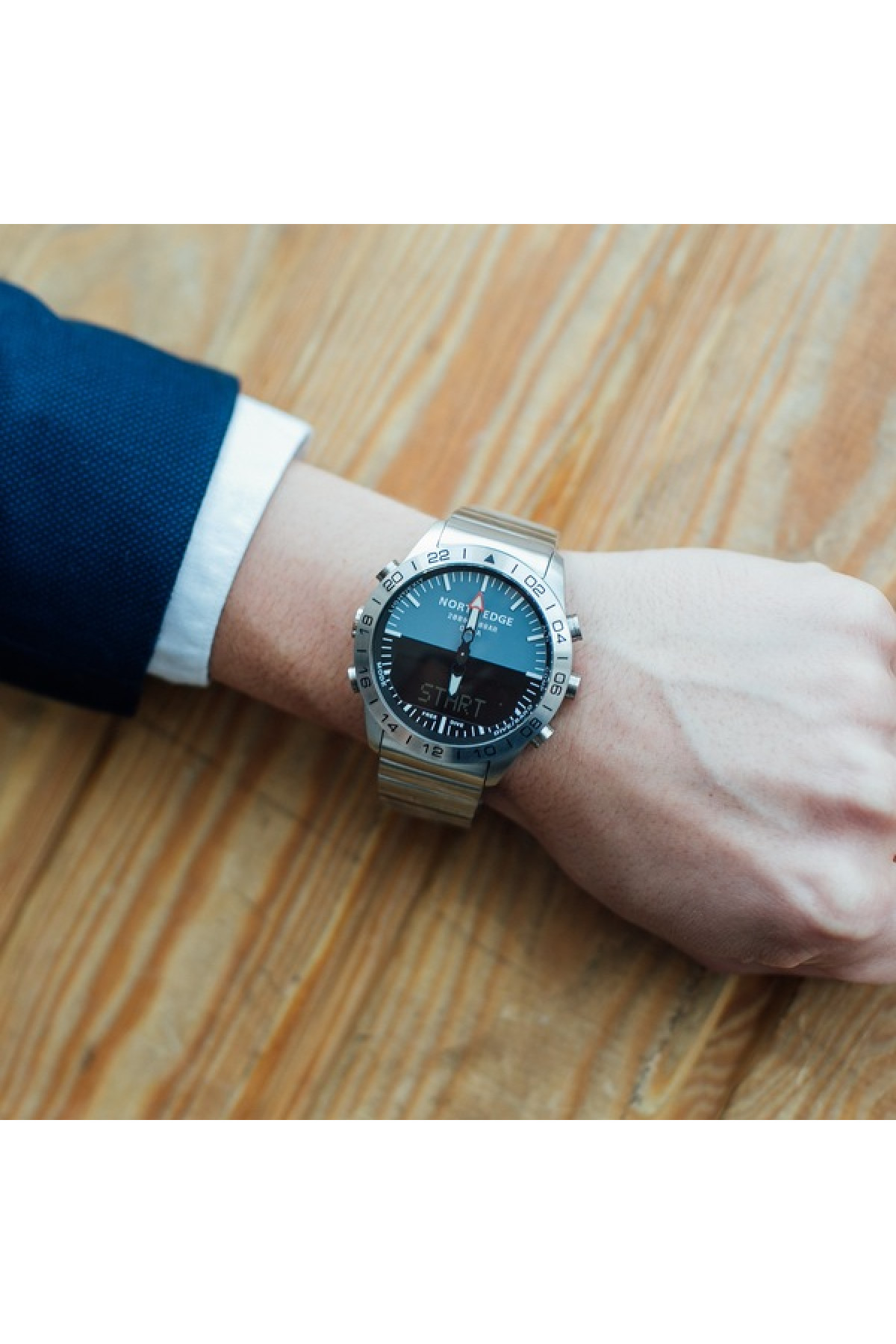 Чоловічий годинник  North Edge Gavia 20BAR