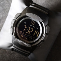 Чоловічий годинник  North Edge Combo 10BAR