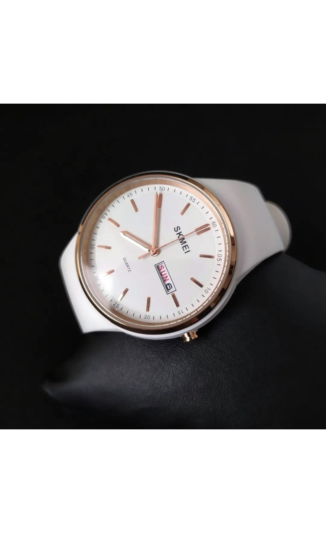 Жіночий годинник  Skmei Vivo White