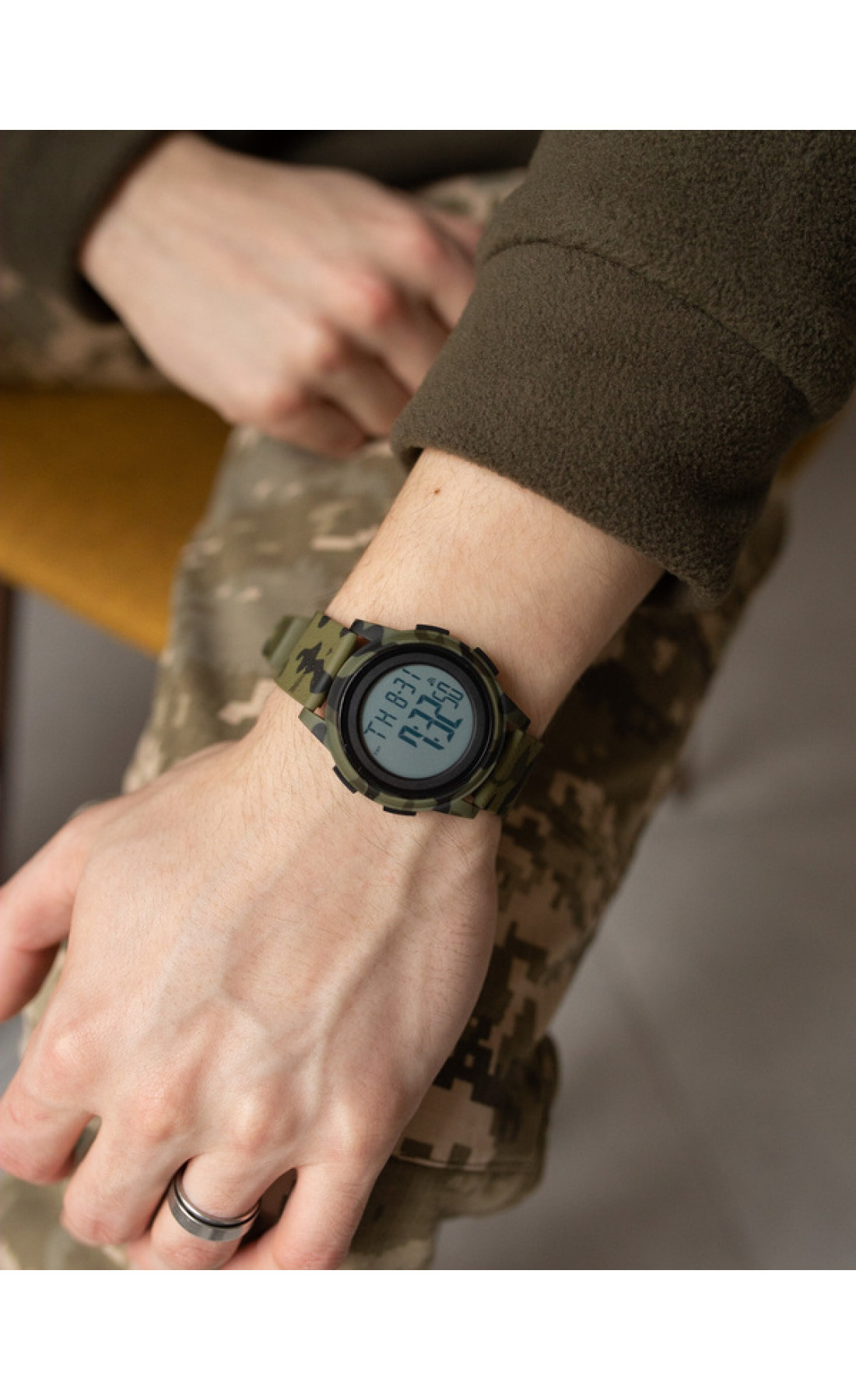 Чоловічий годинник  Skmei Military New