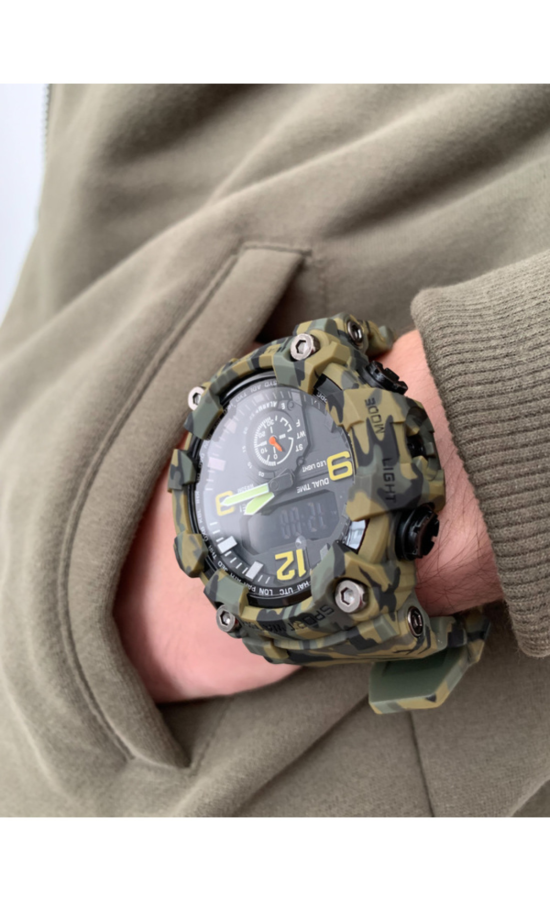 Чоловічий годинник  Skmei Brave