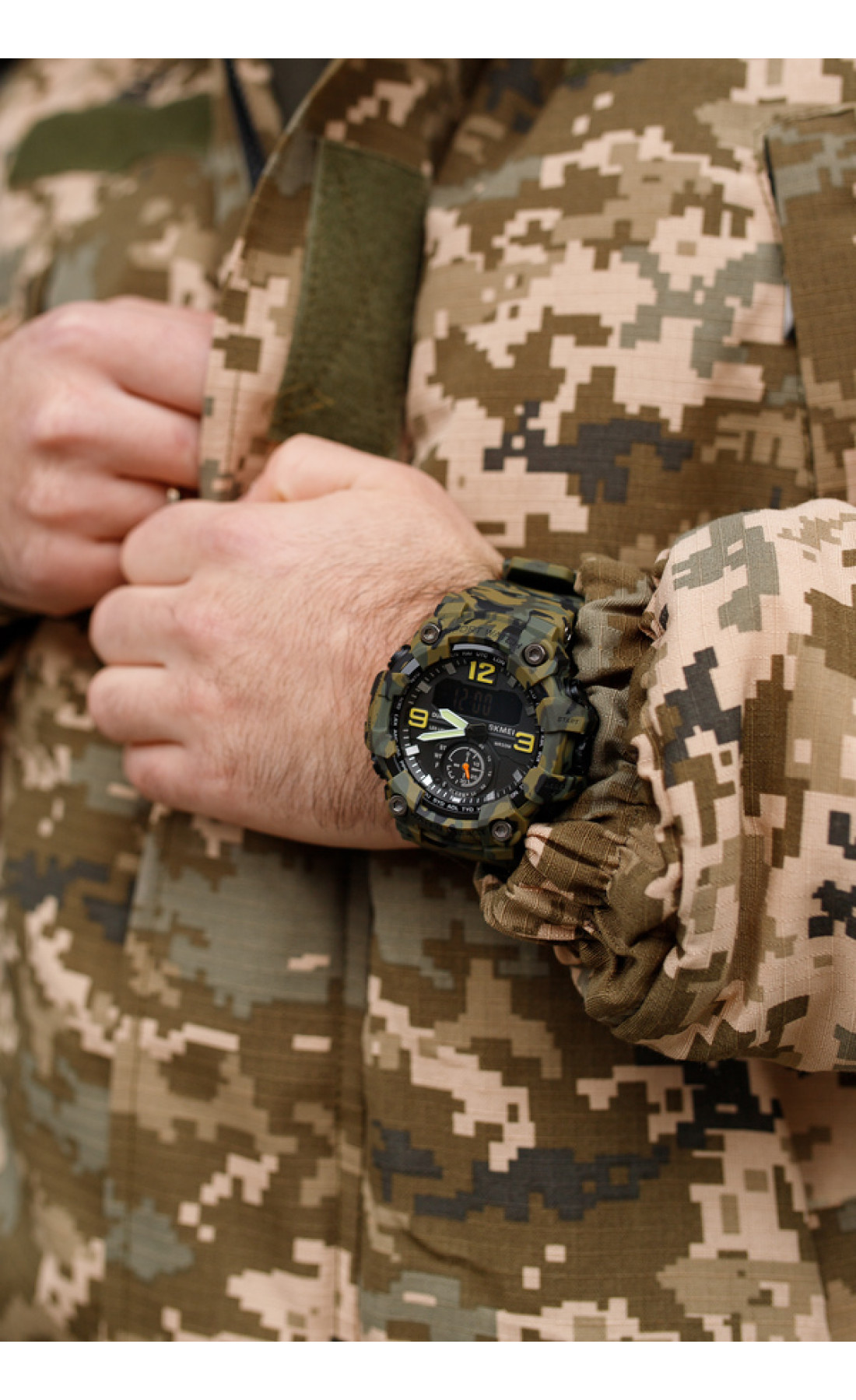 Чоловічий годинник  Skmei Brave