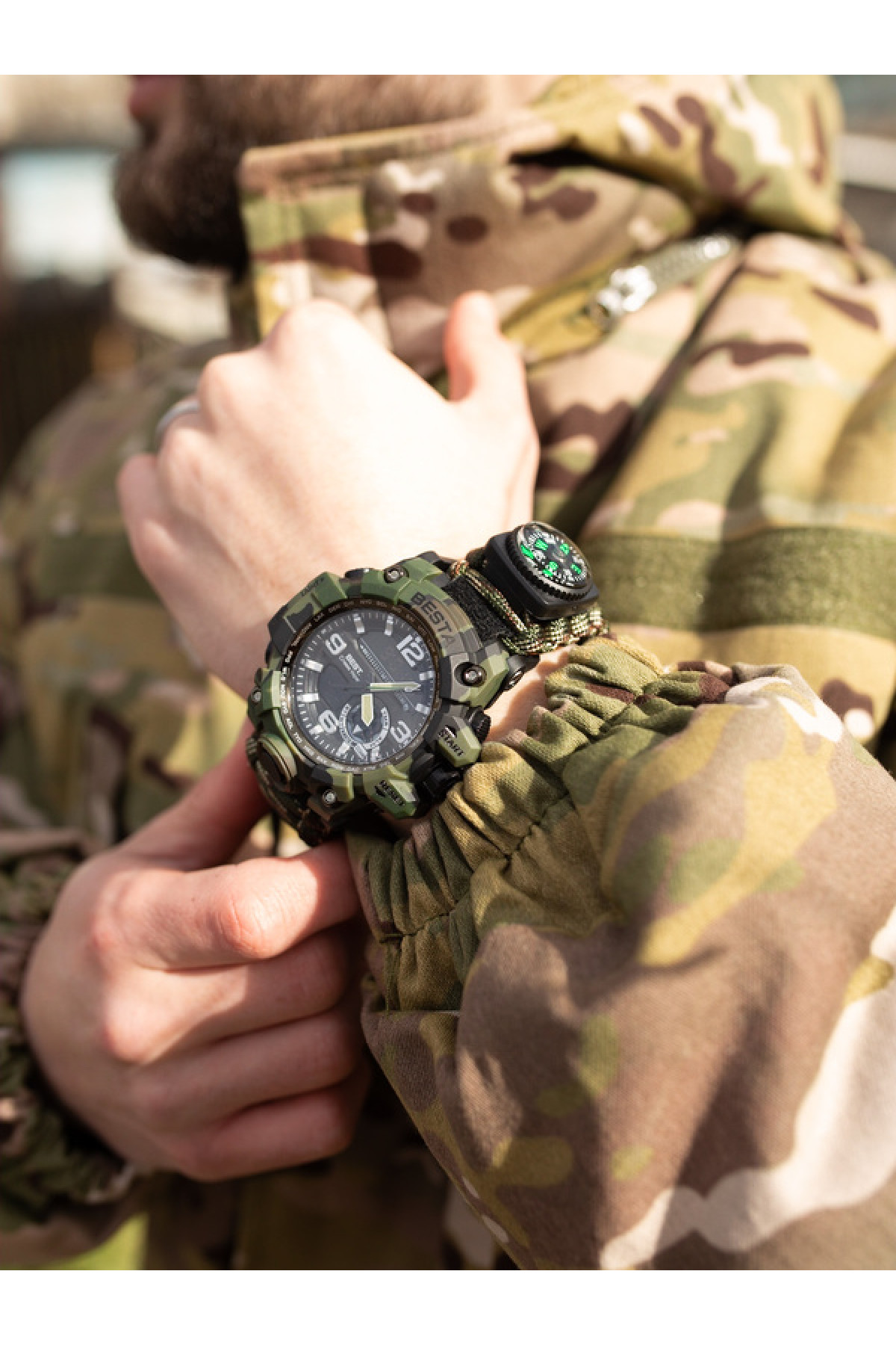 Чоловічий годинник  Besta Military з компасом