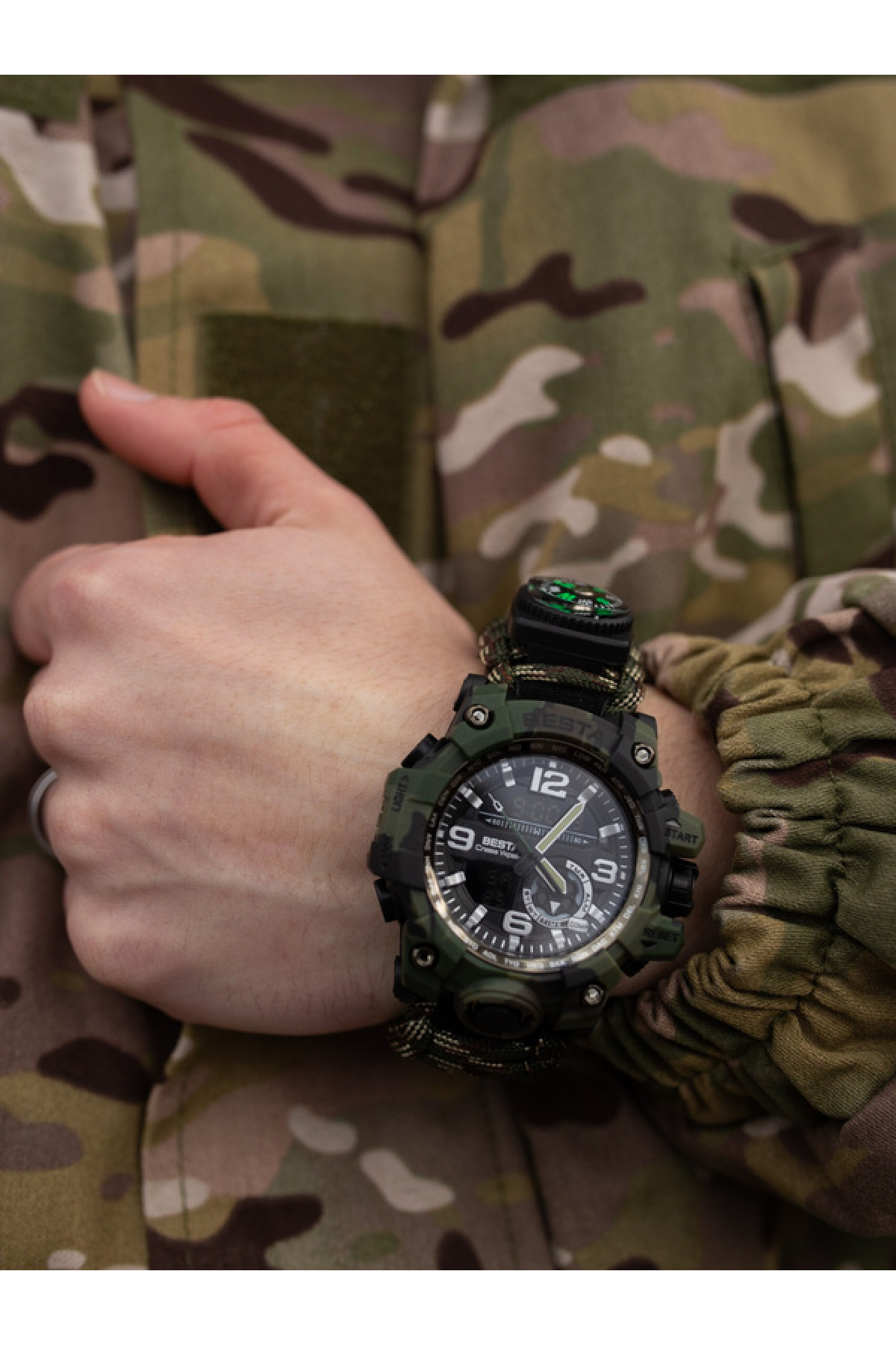 Чоловічий годинник  Besta Military з компасом