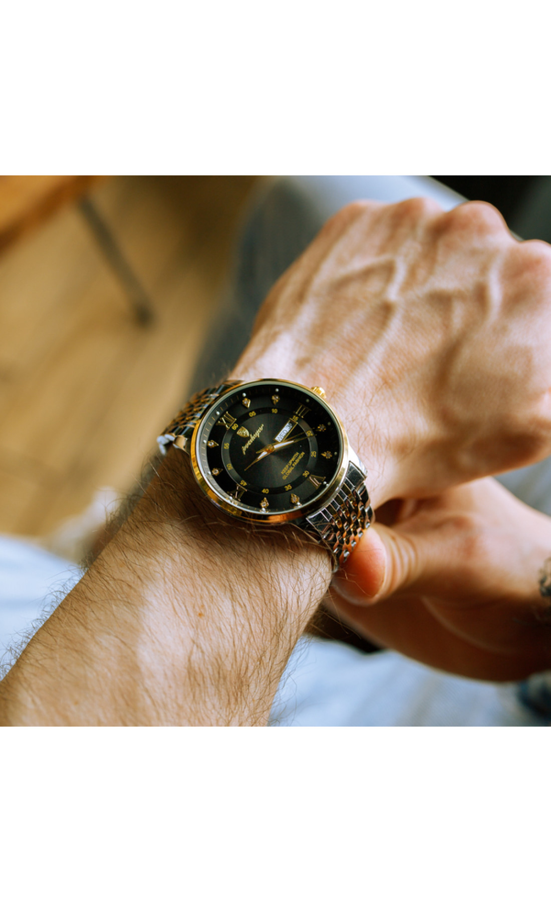 Чоловічий годинник  Hemsut Poedagar