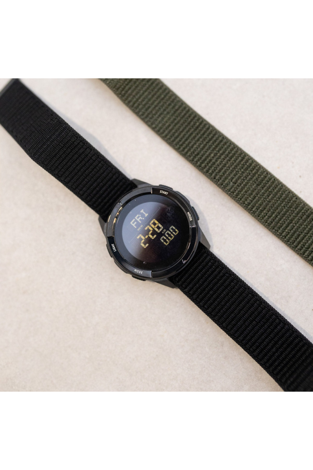 Чоловічий годинник  North Edge Alps Black з компасом, 2 ремінці