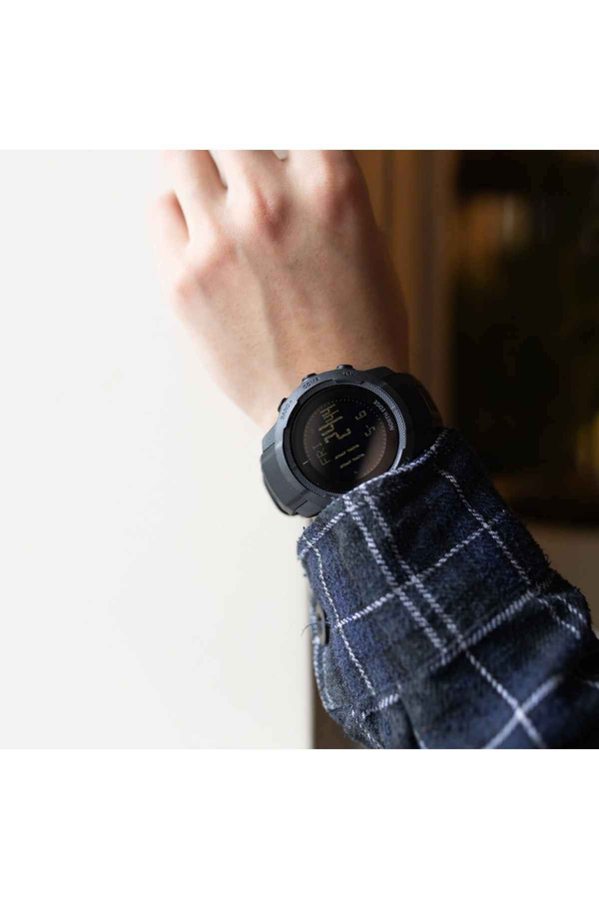 Чоловічий годинник  North Edge Vertico з компасом