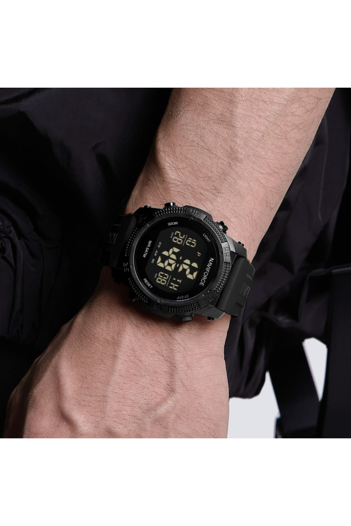 Чоловічий годинник  Naviforce Europe Black