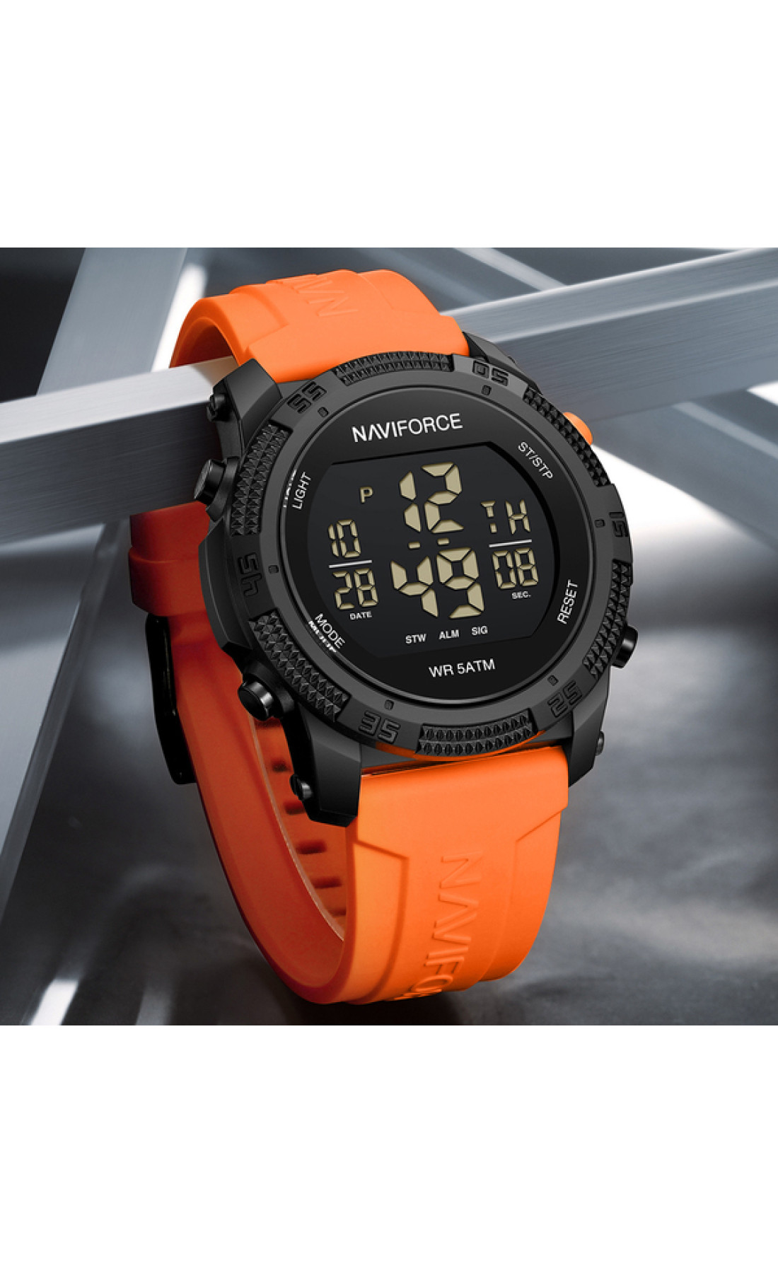 Чоловічий годинник  Naviforce Europe Orange