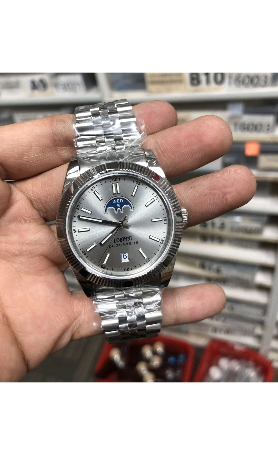 Чоловічий годинник  Lobinni Royal