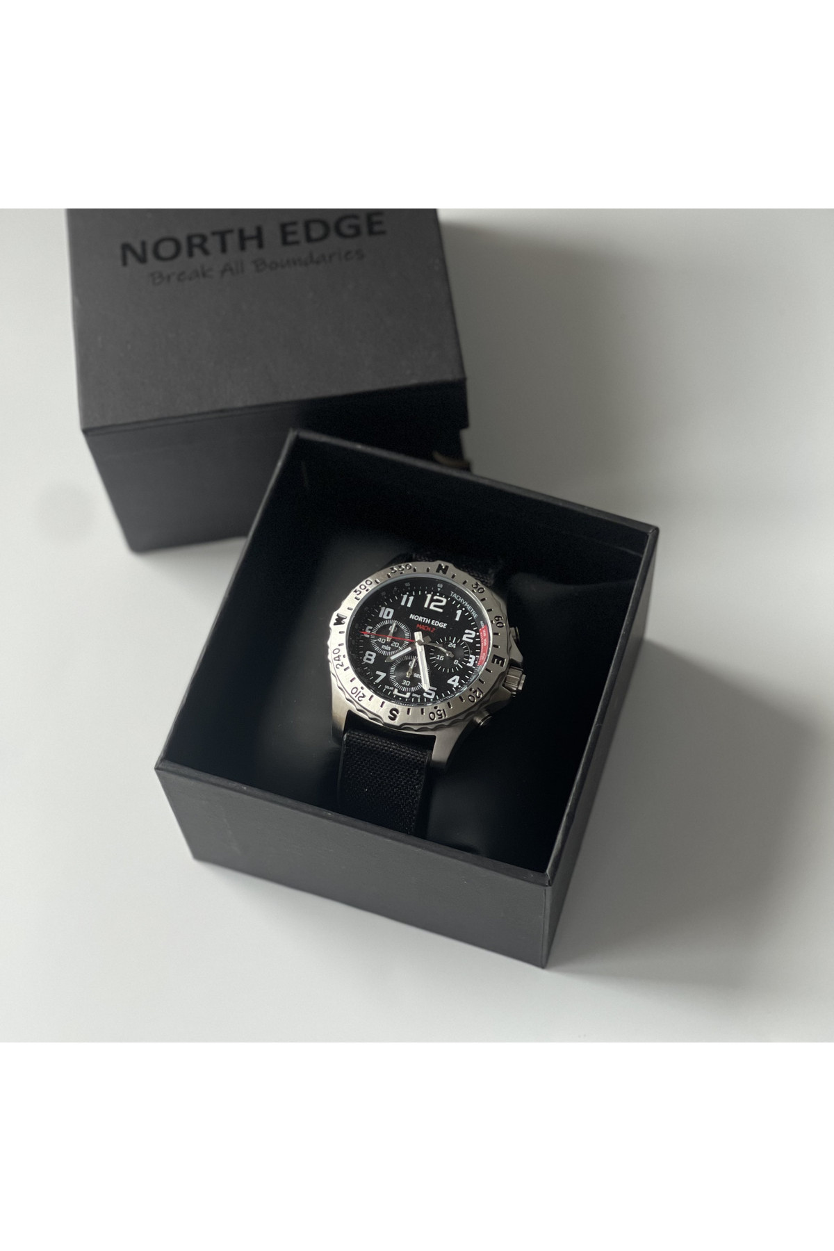 Чоловічий годинник  North Edge Profi