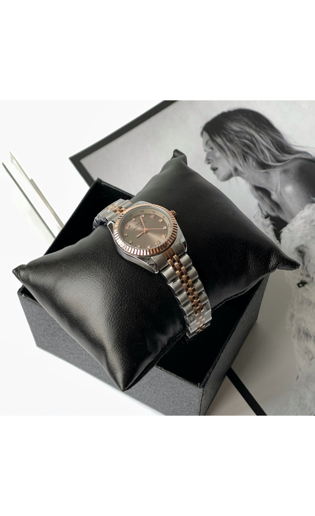 Жіночий годинник  Boerni Aibisino Regional