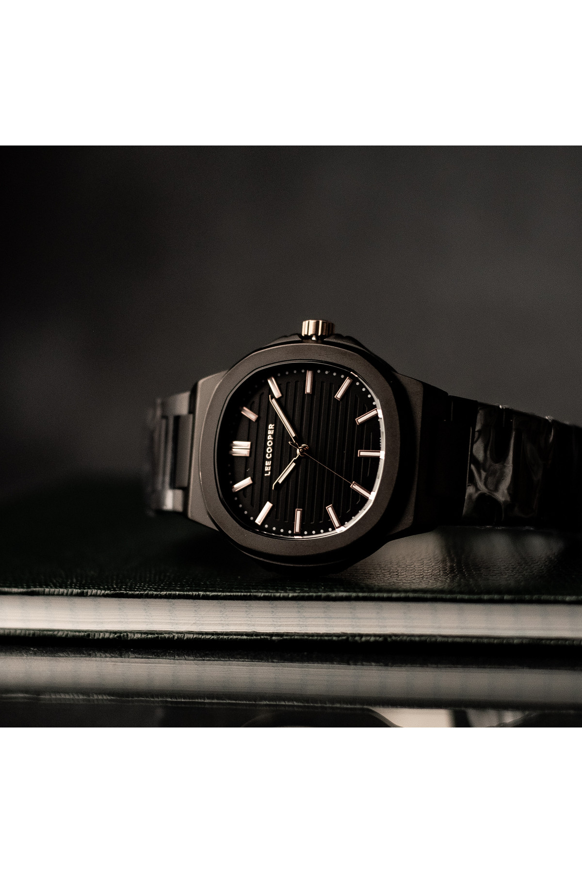 Чоловічий годинник  Lee Cooper Brand Black