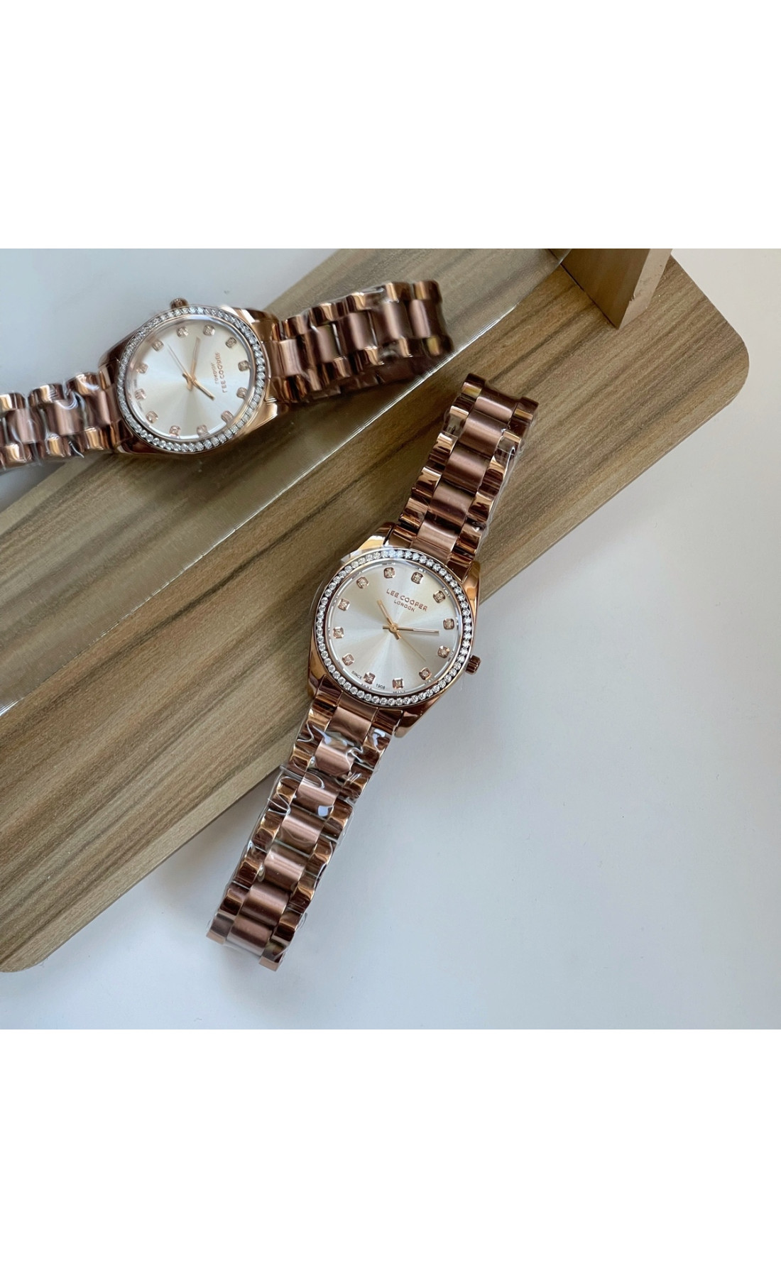 Жіночий годинник  Lee Cooper Santorini Gold