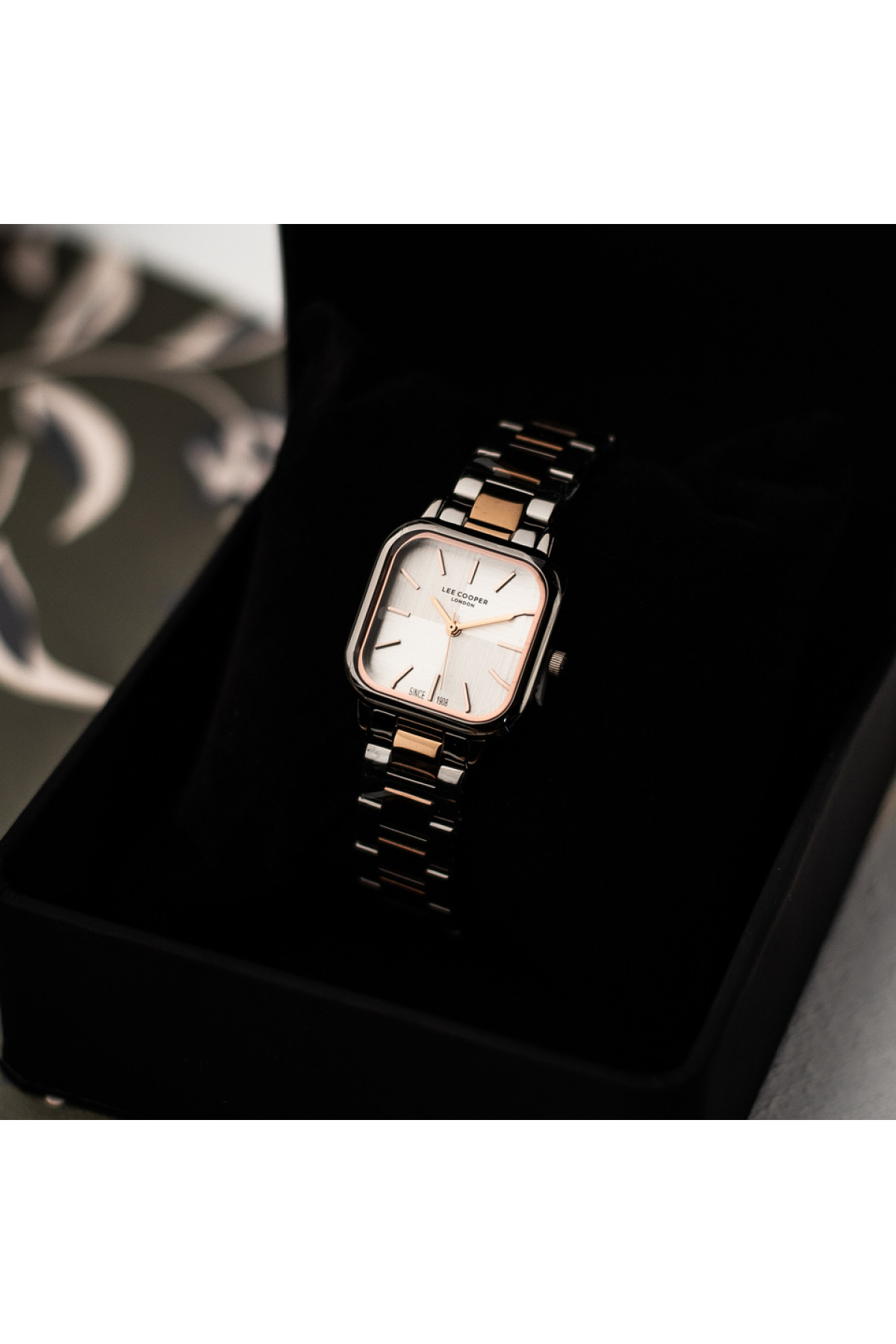 Жіночий годинник  Lee Cooper Florence