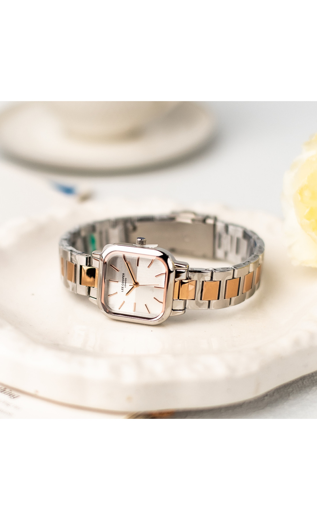 Жіночий годинник  Lee Cooper Florence