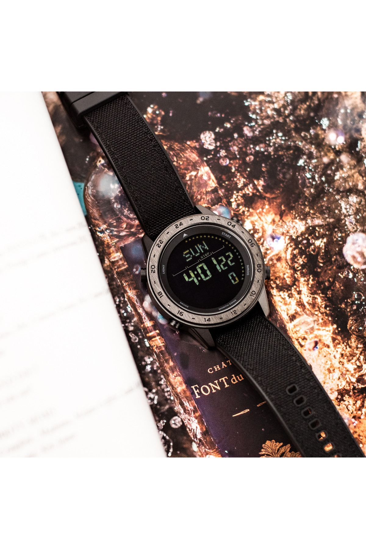 Чоловічий годинник  North Edge Tank3 5BAR з компасом