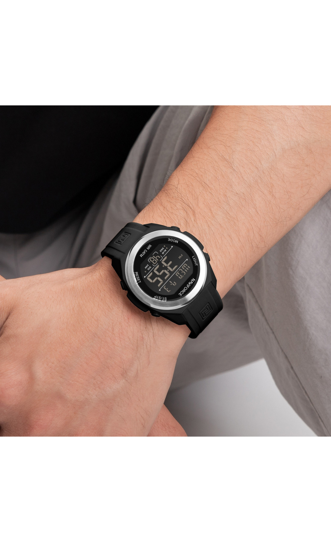 Чоловічий годинник  Naviforce Run