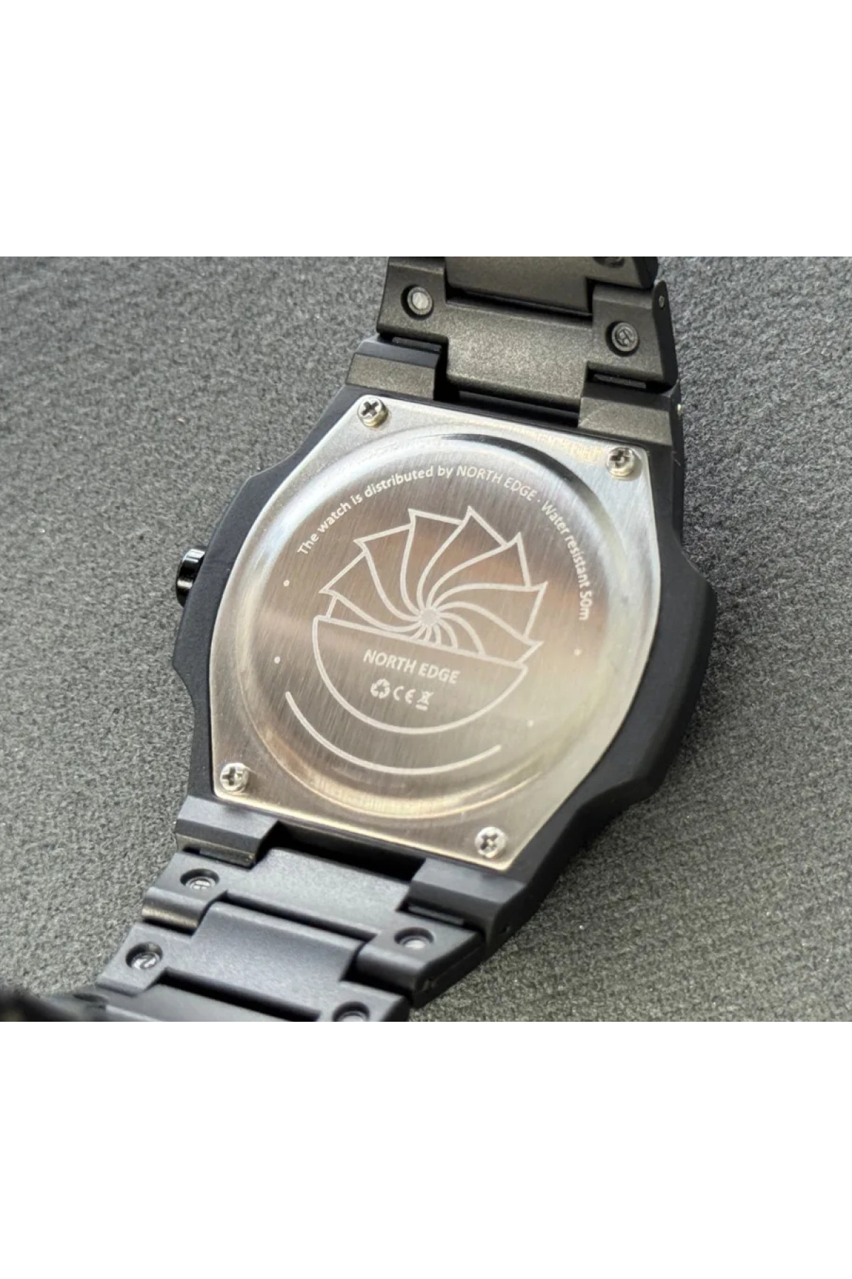 Чоловічий годинник  North Edge Volt 5 Bar