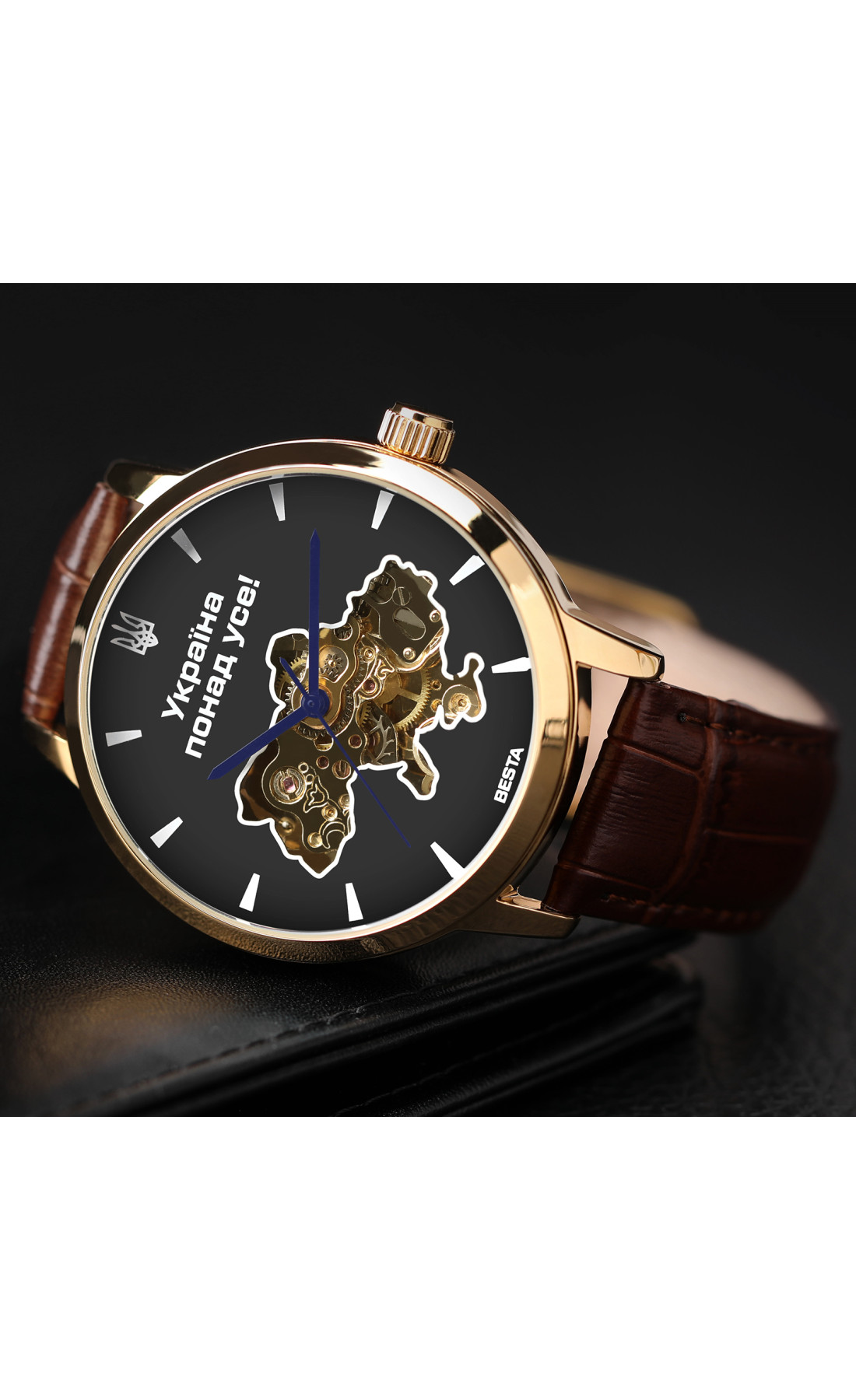 Чоловічий годинник  Besta Skeleton Gold Black Dial