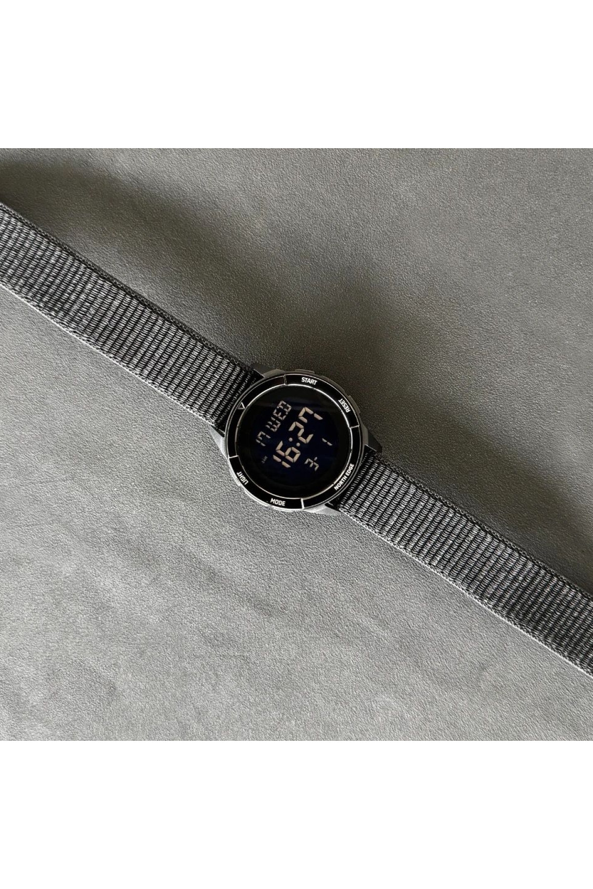 Чоловічий годинник  North Edge Terrax Black