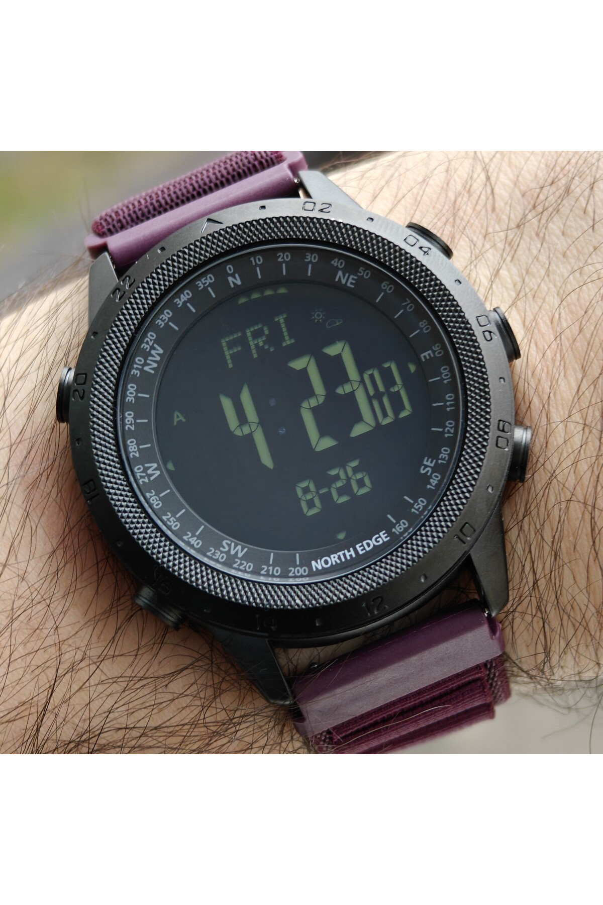 Чоловічий годинник  North Edge Desert Combat BRD, 2 ремінці