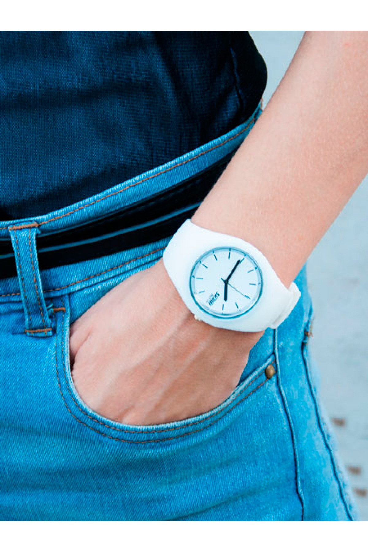 Жіночий годинник  Skmei Rubber White II 9068C